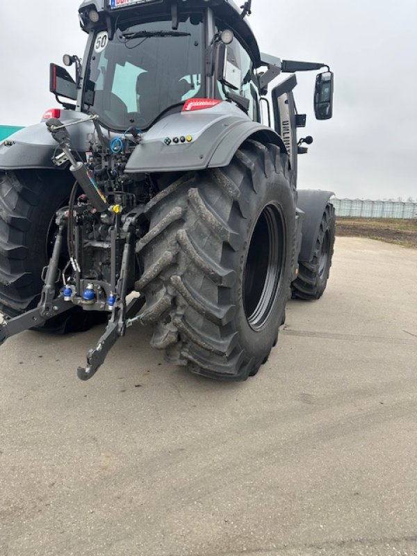 Traktor Türe ait Valtra Q265, Gebrauchtmaschine içinde Rain (resim 2)