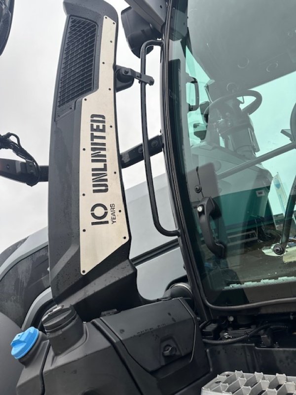 Traktor Türe ait Valtra Q265, Gebrauchtmaschine içinde Rain (resim 5)