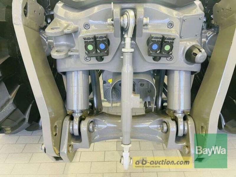 Traktor des Typs Valtra Q285, Gebrauchtmaschine in Manching (Bild 2)