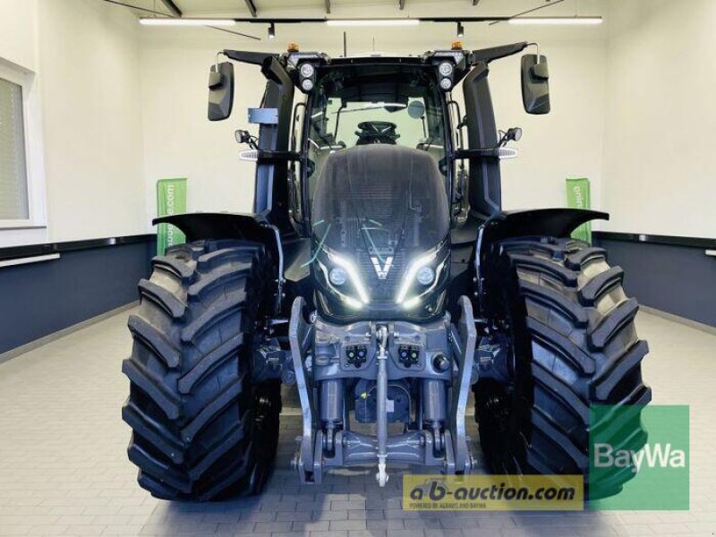 Traktor des Typs Valtra Q285, Gebrauchtmaschine in Manching (Bild 12)
