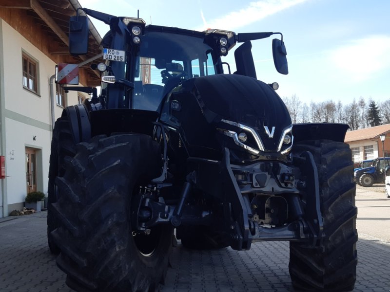 Traktor του τύπου Valtra Q285, Neumaschine σε Höslwang (Φωτογραφία 1)