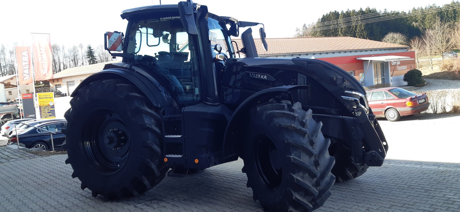 Traktor типа Valtra Q285, Neumaschine в Höslwang (Фотография 3)