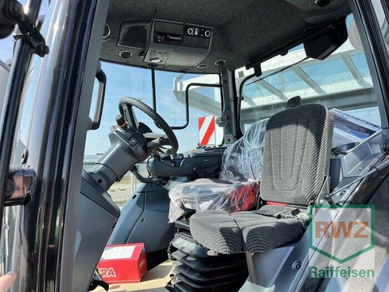 Traktor типа Valtra Q285, Neumaschine в Herxheim (Фотография 5)