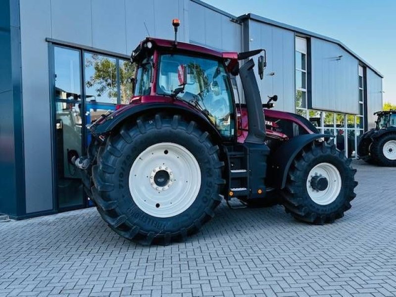 Traktor typu Valtra Q305 DEMO Super compleet!, Gebrauchtmaschine v Marknesse (Obrázok 11)