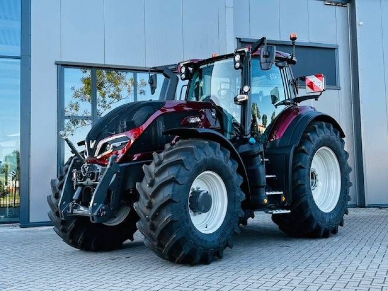 Traktor a típus Valtra Q305 DEMO Super compleet!, Gebrauchtmaschine ekkor: Marknesse (Kép 1)