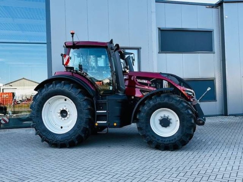Traktor typu Valtra Q305 DEMO Super compleet!, Gebrauchtmaschine v Marknesse (Obrázok 10)