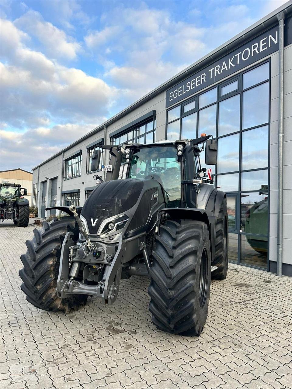 Traktor tip Valtra Q305 RÜFA, Neumaschine in Fürth / Burgfarrnbach (Poză 1)