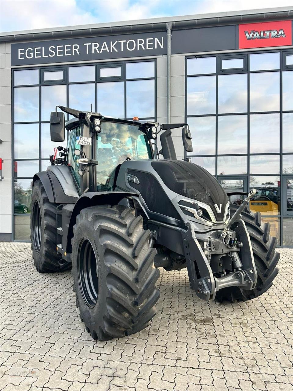 Traktor tip Valtra Q305 RÜFA, Neumaschine in Fürth / Burgfarrnbach (Poză 3)
