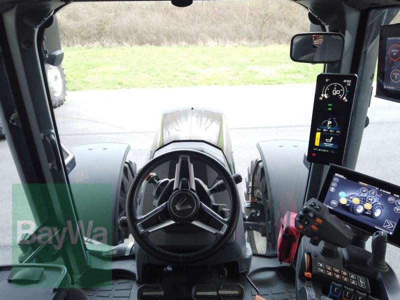 Traktor des Typs Valtra Q305 VALTRA TRAKTOR, Gebrauchtmaschine in Erbach (Bild 17)