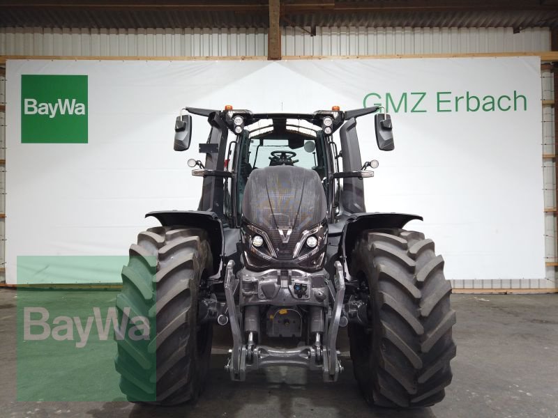 Traktor des Typs Valtra Q305 VALTRA TRAKTOR, Gebrauchtmaschine in Erbach (Bild 2)