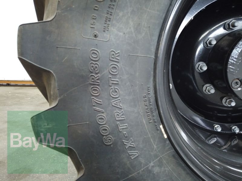 Traktor des Typs Valtra Q305 VALTRA TRAKTOR, Gebrauchtmaschine in Erbach (Bild 12)