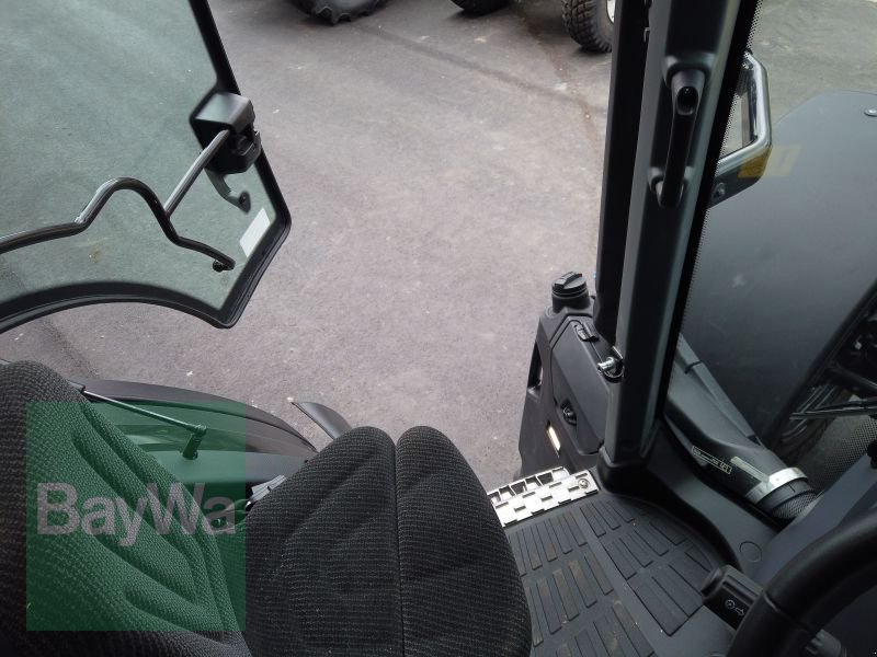 Traktor des Typs Valtra Q305 VALTRA TRAKTOR, Gebrauchtmaschine in Erbach (Bild 17)