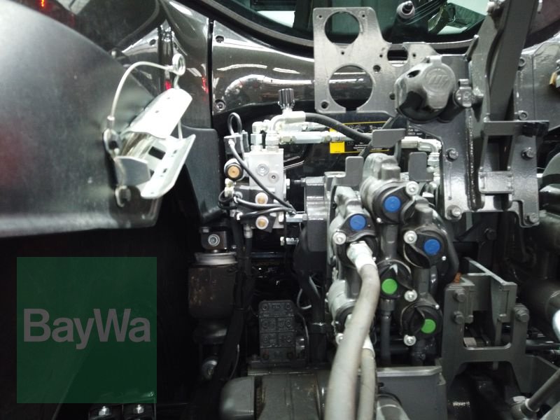 Traktor des Typs Valtra Q305 VALTRA TRAKTOR, Gebrauchtmaschine in Erbach (Bild 10)