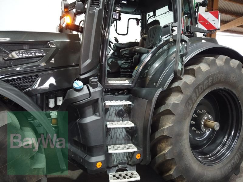 Traktor des Typs Valtra Q305 VALTRA TRAKTOR, Gebrauchtmaschine in Erbach (Bild 16)