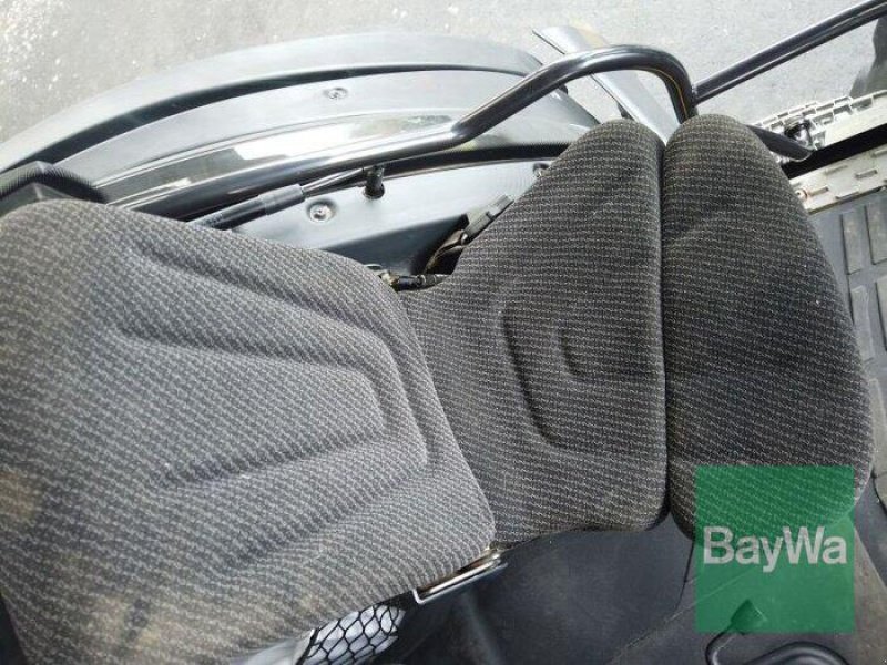 Traktor des Typs Valtra Q305 VALTRA TRAKTOR, Gebrauchtmaschine in München (Bild 22)