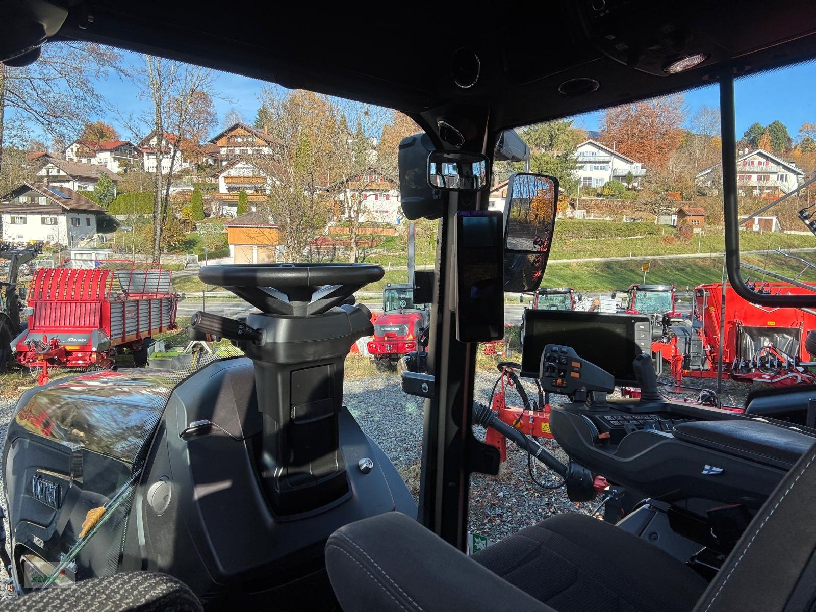 Traktor Türe ait Valtra Q305, Gebrauchtmaschine içinde Marktoberdorf (resim 6)