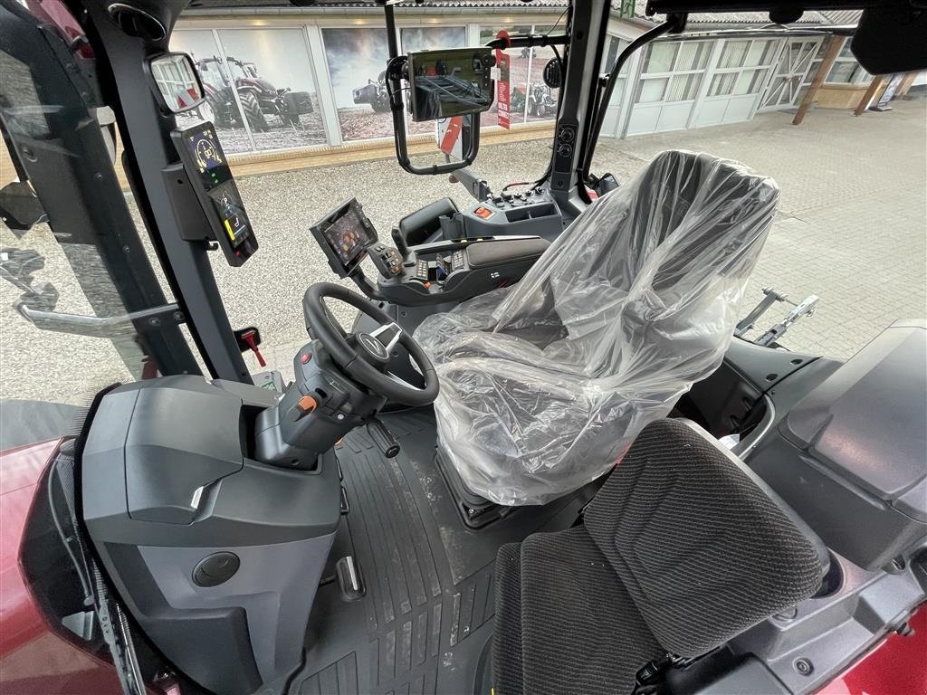 Traktor des Typs Valtra Q305, Gebrauchtmaschine in Nimtofte (Bild 10)