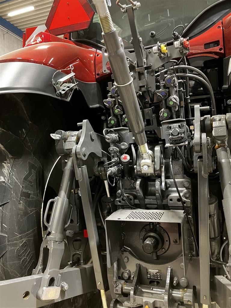 Traktor типа Valtra Q305, Gebrauchtmaschine в Høng (Фотография 4)