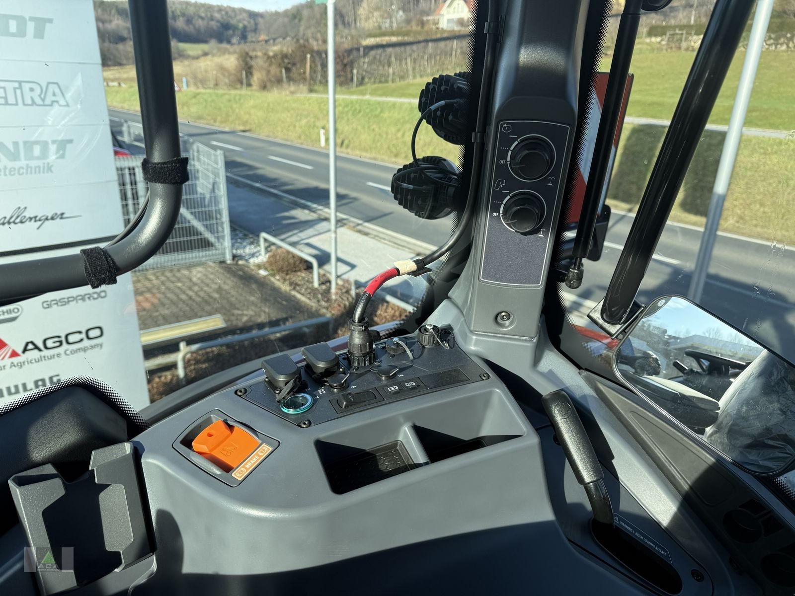 Traktor типа Valtra Q305, Neumaschine в Markt Hartmannsdorf (Фотография 15)