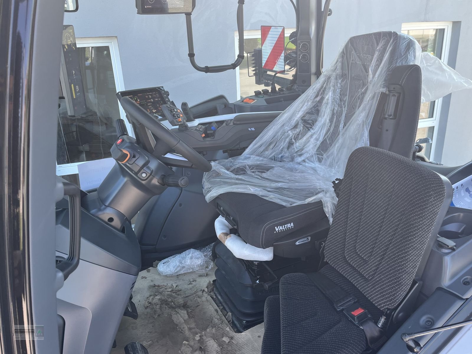 Traktor za tip Valtra Q305, Neumaschine u Gerasdorf (Slika 19)