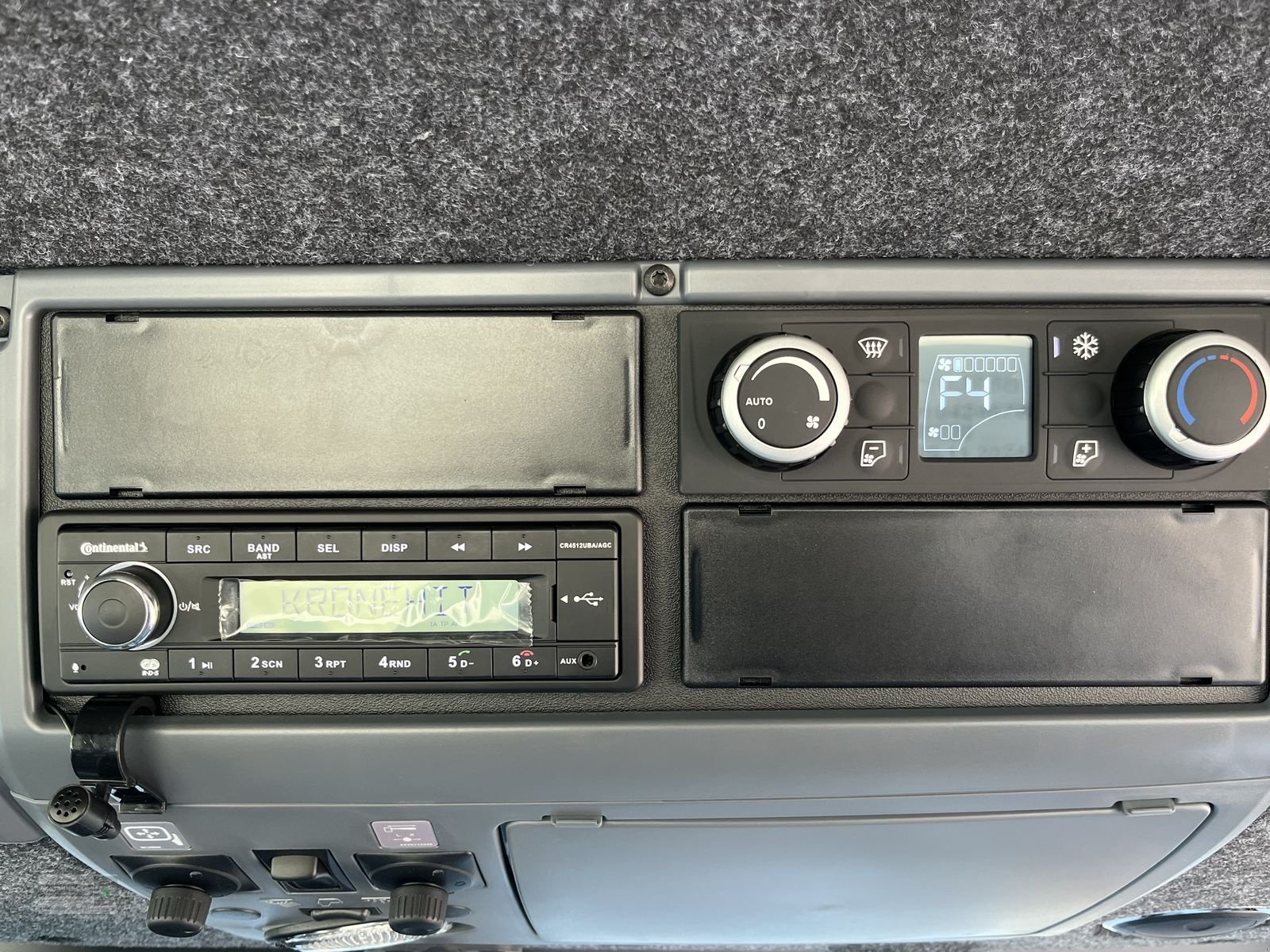 Traktor za tip Valtra Q305, Neumaschine u Gerasdorf (Slika 24)