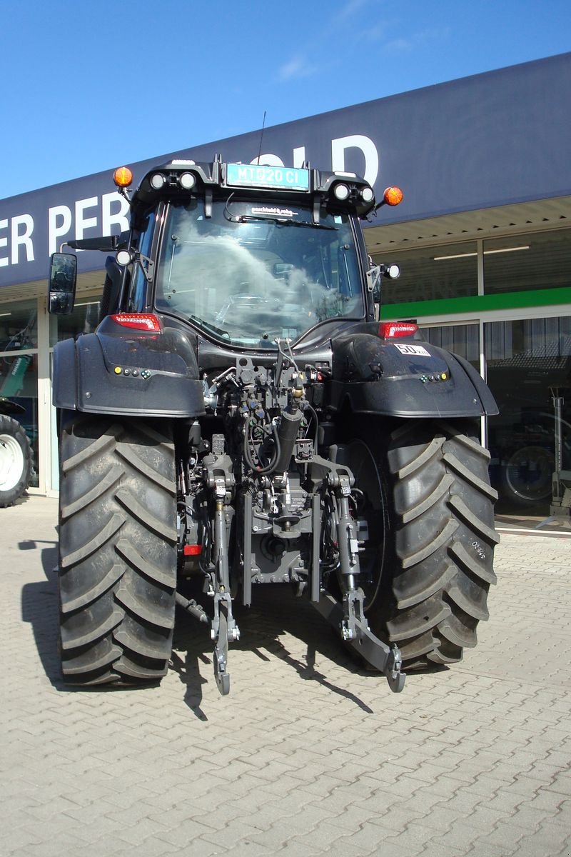 Traktor типа Valtra Q305, Vorführmaschine в Judenburg (Фотография 23)