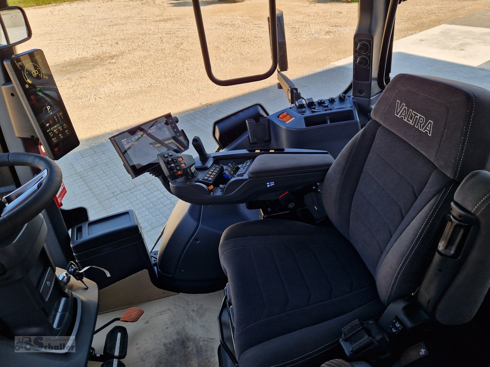 Traktor a típus Valtra Q305, Neumaschine ekkor: Monheim (Kép 7)