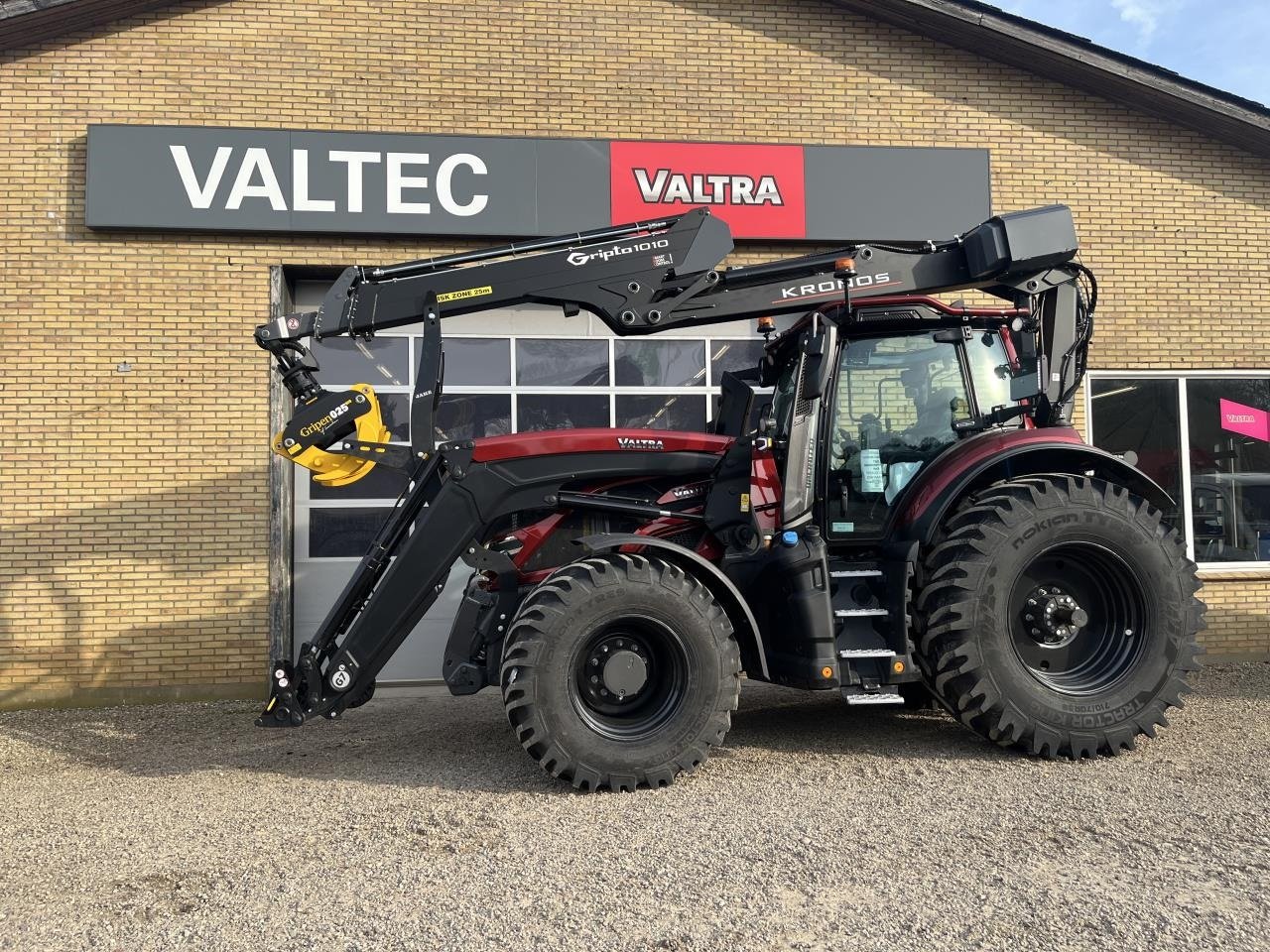 Traktor a típus Valtra Q305, Gebrauchtmaschine ekkor: Egtved (Kép 2)