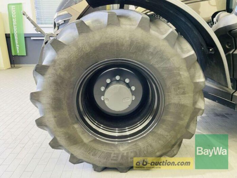 Traktor des Typs Valtra Q305, Gebrauchtmaschine in Manching (Bild 9)