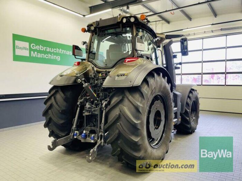 Traktor des Typs Valtra Q305, Gebrauchtmaschine in Manching (Bild 18)