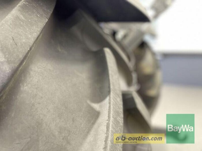 Traktor des Typs Valtra Q305, Gebrauchtmaschine in Manching (Bild 8)