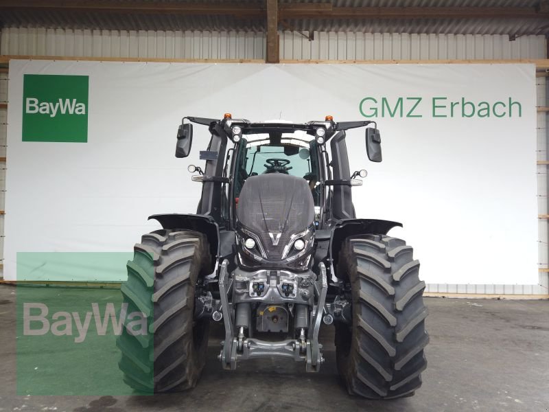 Traktor des Typs Valtra Q305, Gebrauchtmaschine in Erbach (Bild 2)