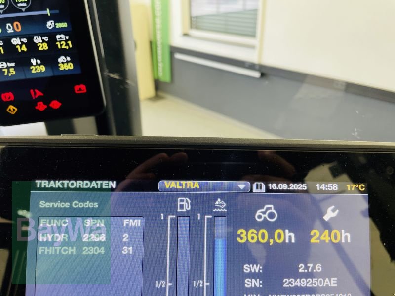 Valtra Q305, Vorführmaschine, Rok výroby: 2024, Moto-hodiny: 360 Hodiny (Obrázok 21) Traktor typu Valtra Q305, Vorführmaschine v Manching (Obrázok 21)
