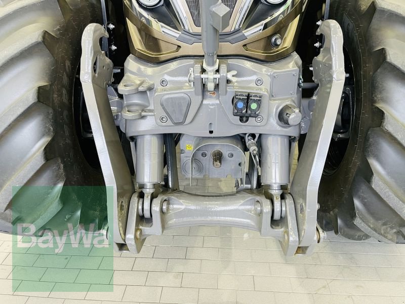 Traktor des Typs Valtra Q305, Vorführmaschine in Manching (Bild 13)