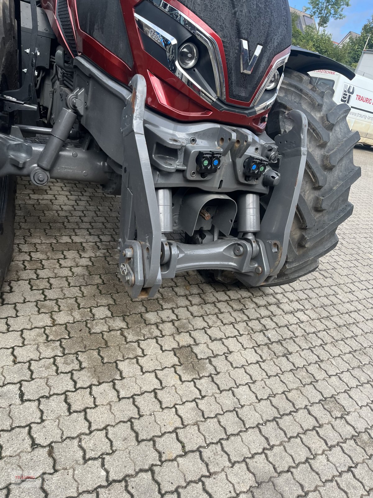 Traktor a típus Valtra Q305, Gebrauchtmaschine ekkor: Mainburg/Wambach (Kép 3)