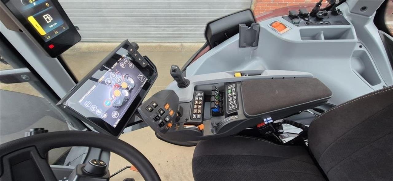 Traktor типа Valtra Q305, Gebrauchtmaschine в Ringkøbing (Фотография 10)