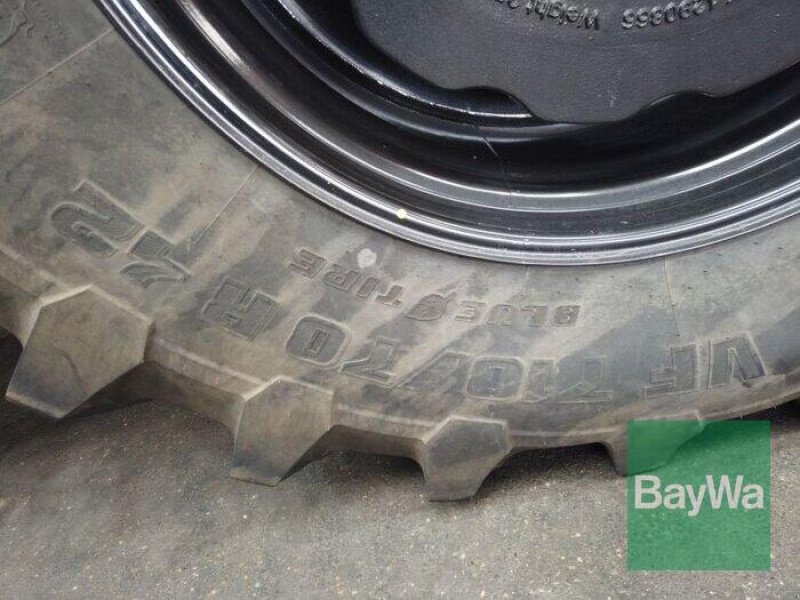 Traktor des Typs Valtra Q305, Gebrauchtmaschine in München (Bild 13)