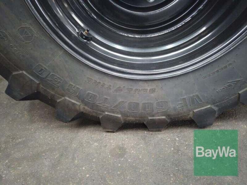 Traktor des Typs Valtra Q305, Gebrauchtmaschine in München (Bild 11)