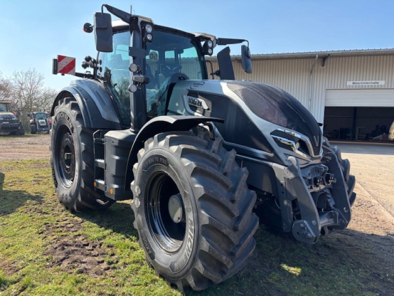 Traktor tip Valtra Q305, Neumaschine in Tüttleben (Poză 2)