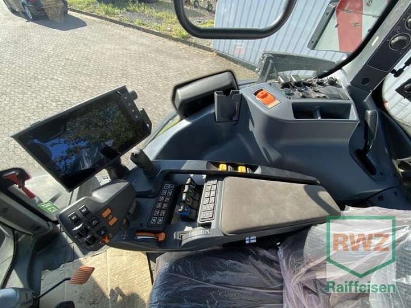 Traktor του τύπου Valtra Q305, Gebrauchtmaschine σε Kruft (Φωτογραφία 10)