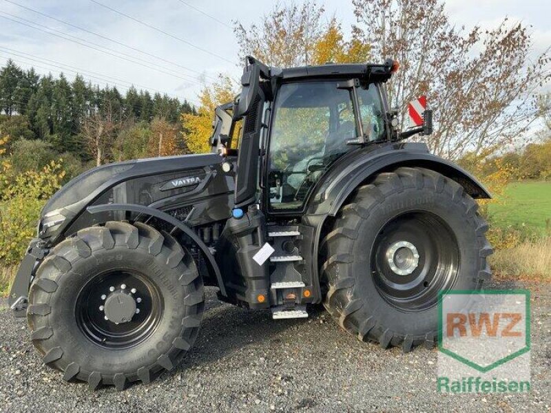 Traktor tipa Valtra Q305, Gebrauchtmaschine u Prüm (Slika 1)