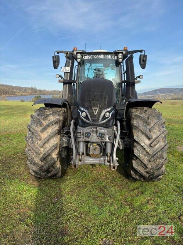 Traktor typu Valtra Q305, Gebrauchtmaschine v Diez (Obrázok 1)