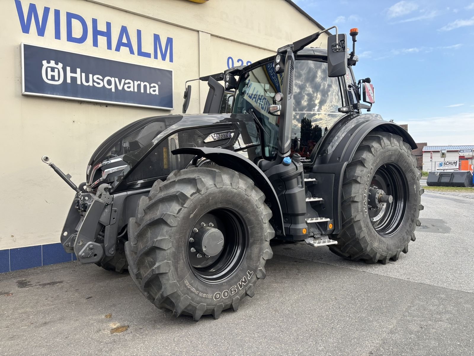 Traktor des Typs Valtra Q305, Gebrauchtmaschine in Göpfritz (Bild 1)