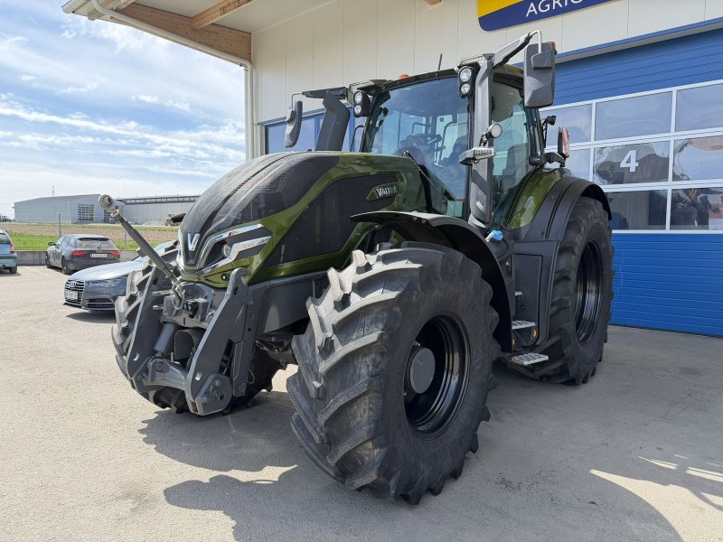 Traktor van het type Valtra Q305, Vorführmaschine in Göpfritz