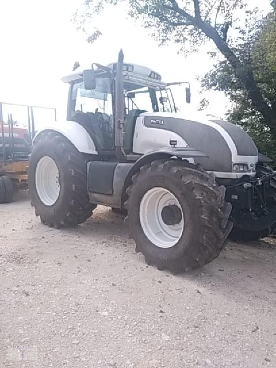 Traktor of the type Valtra S 280, Gebrauchtmaschine in Pragsdorf (Picture 1)