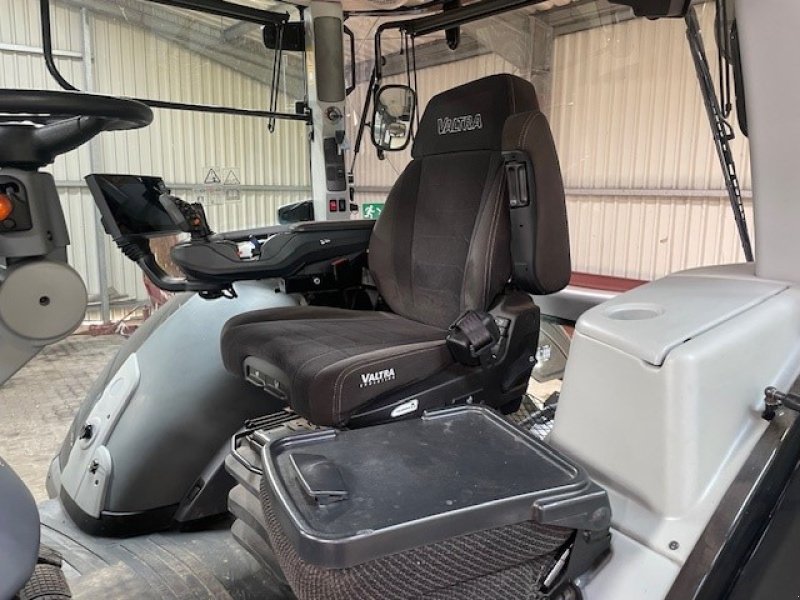 Traktor типа Valtra S 294 Smart Touch, Gebrauchtmaschine в Wuppertal (Фотография 7)