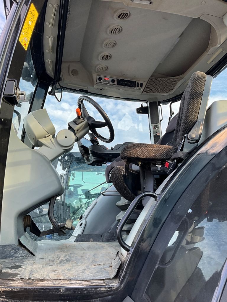 Traktor del tipo Valtra S 294 SmartTouch, Gebrauchtmaschine en SAINT JAMES (Imagen 6)