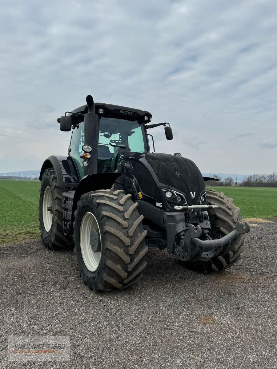 Traktor of the type Valtra S 374, Gebrauchtmaschine in Altenfelden (Picture 11)
