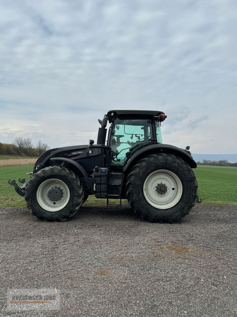 Traktor of the type Valtra S 374, Gebrauchtmaschine in Altenfelden (Picture 12)