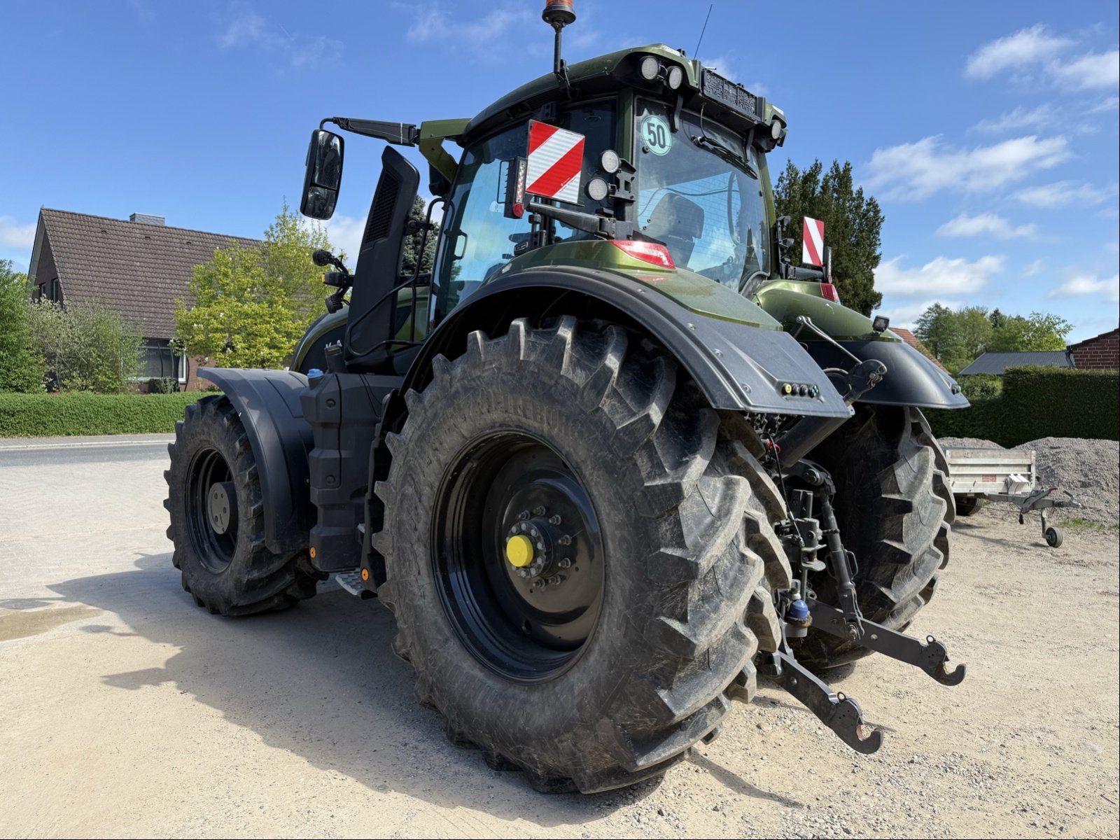 Traktor от тип Valtra S 376, Gebrauchtmaschine в Gadebusch (Снимка 7)
